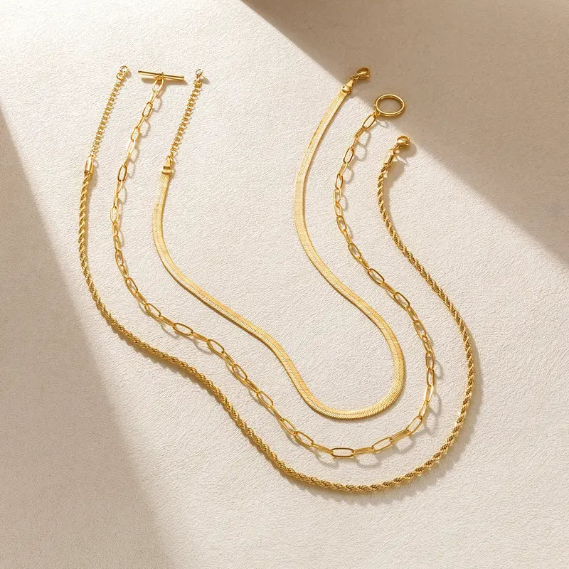 Layered Toggle Necklace for Women, Paperclip Cuban & Rope Chain Choker, T-Bar Clasp Statement Jewelry